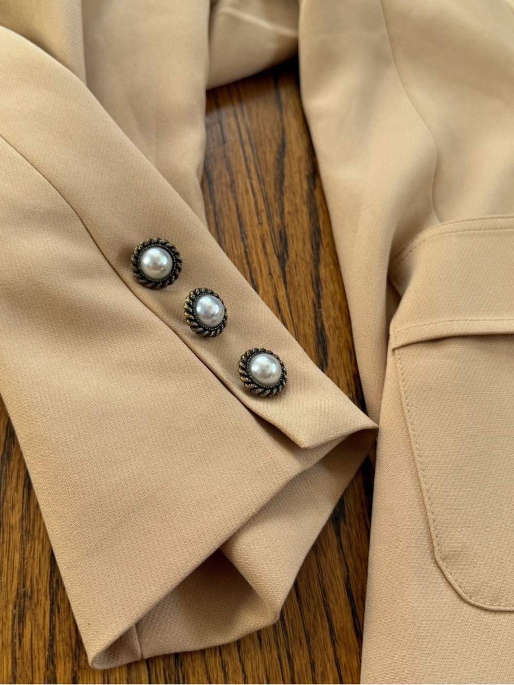 Sister Jane NWT Beige Harlow Double-Breasted Blazer w/ Brass Pearl Buttons $138 - Picture 8 of 11